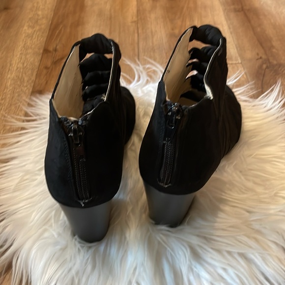 Metaphor Ladies Black size 7 High Heels! Bows! Peep toe! Zip up! - Picture 5 of 11